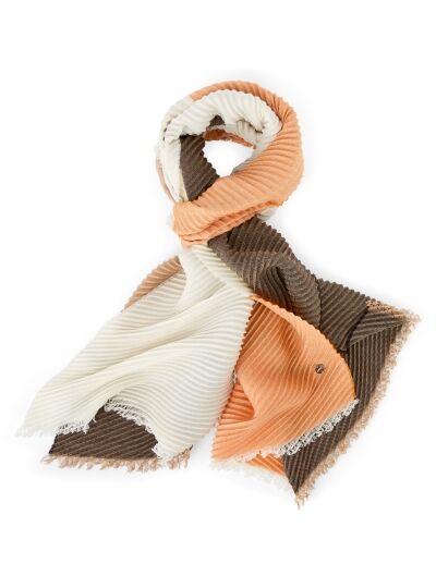 Marc Cain Shawl 445 YC B4.04 Z07